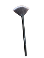 Fan Brush
